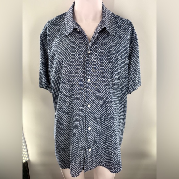 EUC Treasure & Bond Geometric Print Camp Shirt - Picture 2 of 8